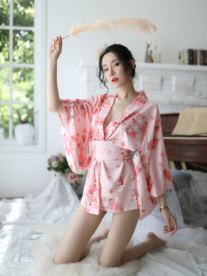 Bộ đồ ngủ kimono hoa gợi cảm