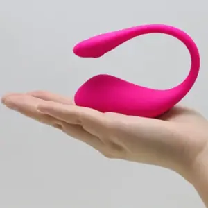 Trứng rung tình yêu nhỏ gọn EG34F màu hồng, chất liệu silicone, điều khiển qua App, rung mạnh mẽ kích thích điểm G.