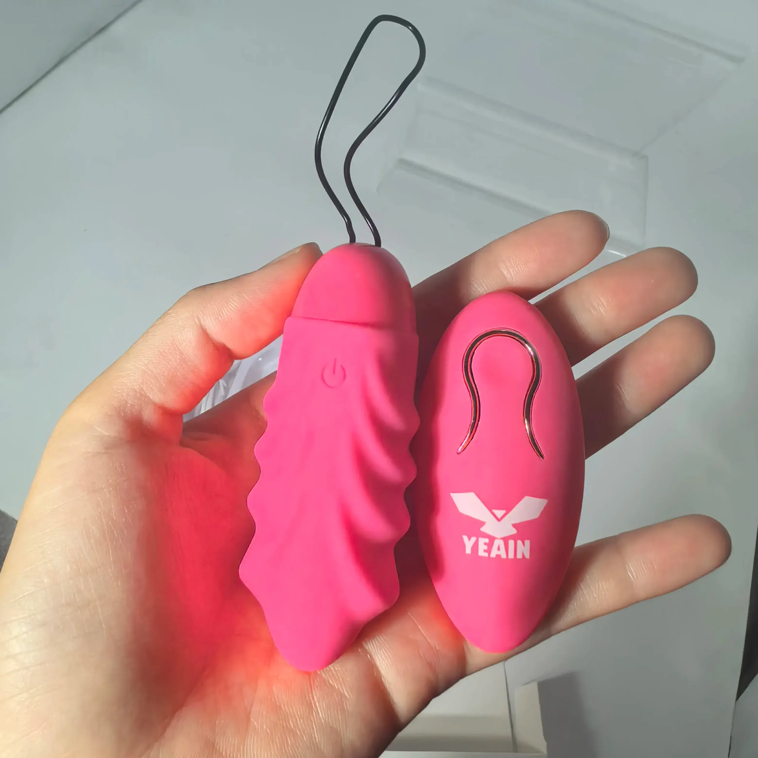 Máy mát xa âm vật 10 chế độ không dây cao cấp EG05D hình trứng silicone rung mạnh điều khiển từ xa kích thích âm vật, âm  đạo, vú, lồn nữ